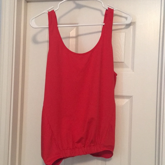 Fabletics tank - Picture 2 of 3